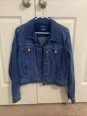 Lilly Pulitzer Blue SeaSpray Denim Jacket with Gold Buttons